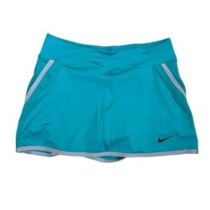 Nike Women's Blue Tennis Skort Size Medium